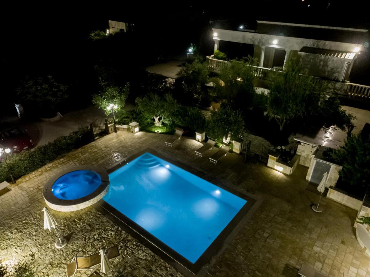 אוסטוני Appartamento Gardenia In Villa Mariella מראה חיצוני תמונה